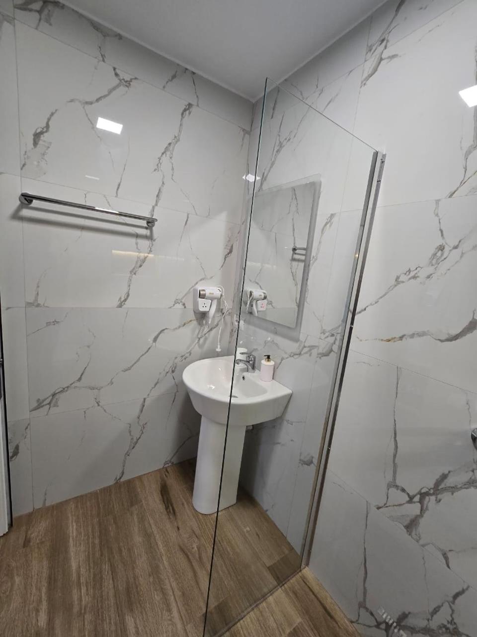 Aila Apartment Sarande Exterior photo