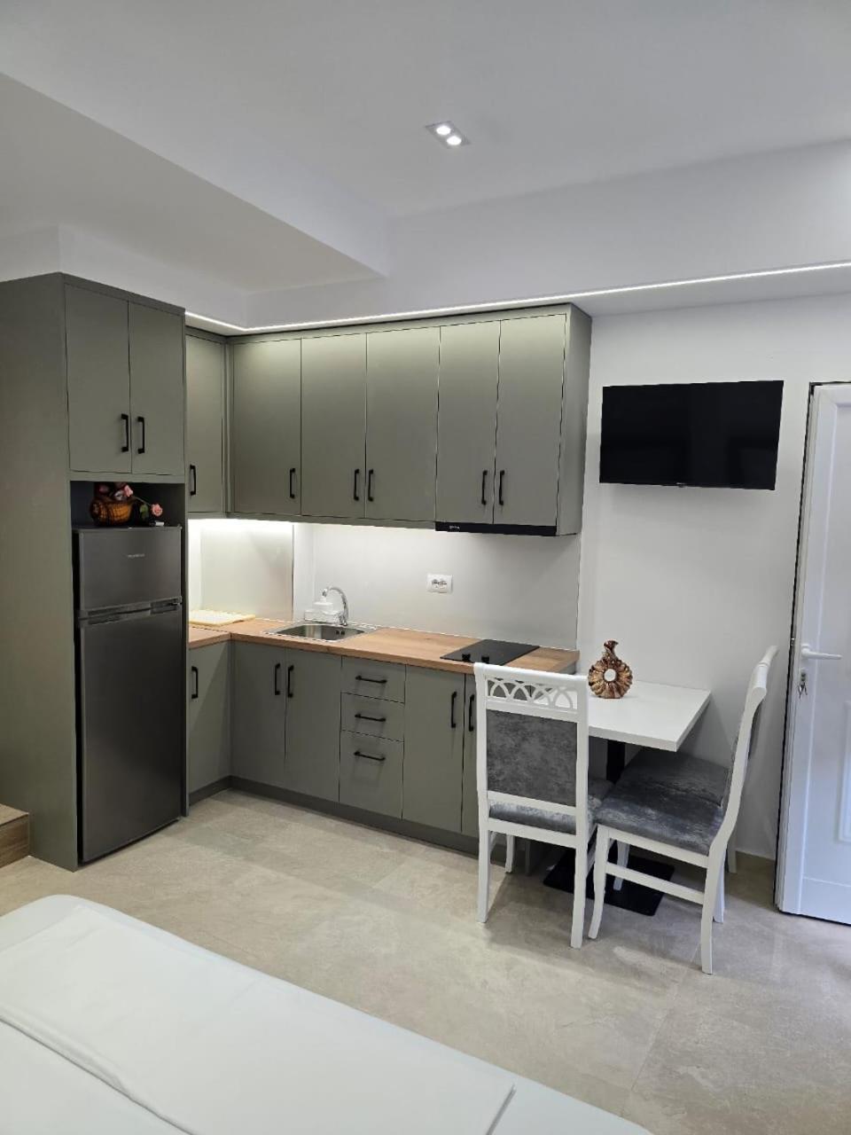 Aila Apartment Sarande Exterior photo